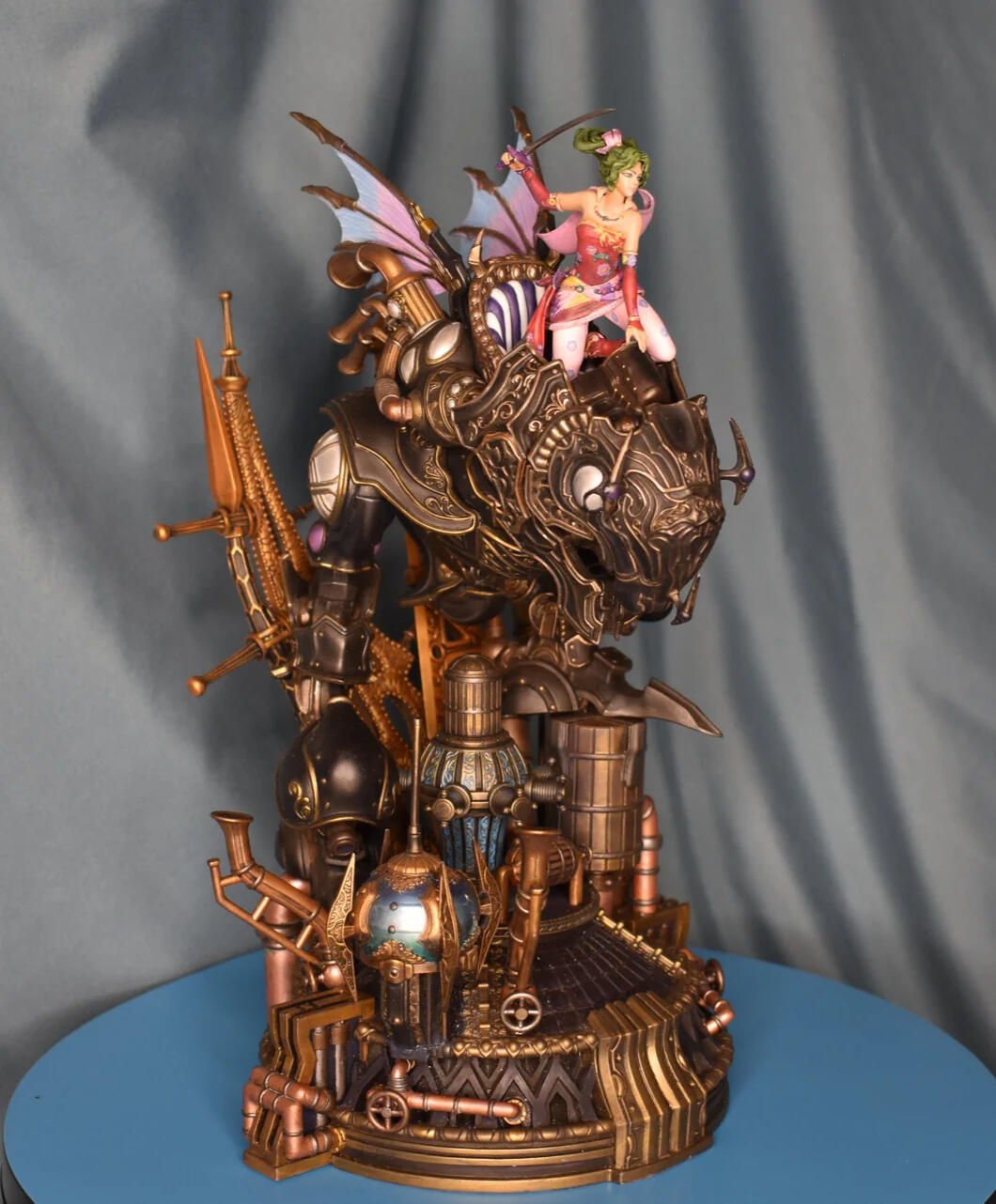 Frontal Full View