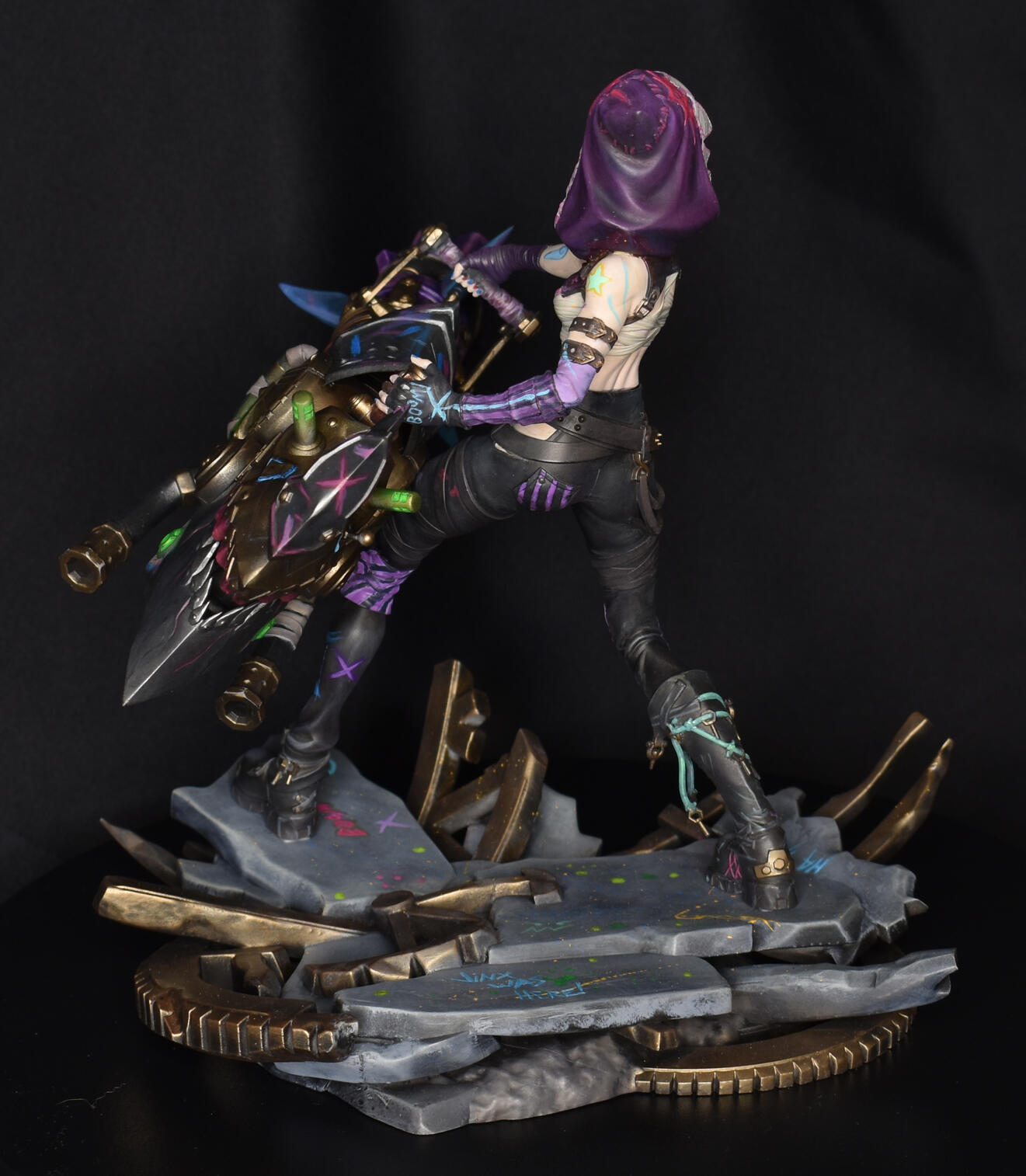 Full Figure 5